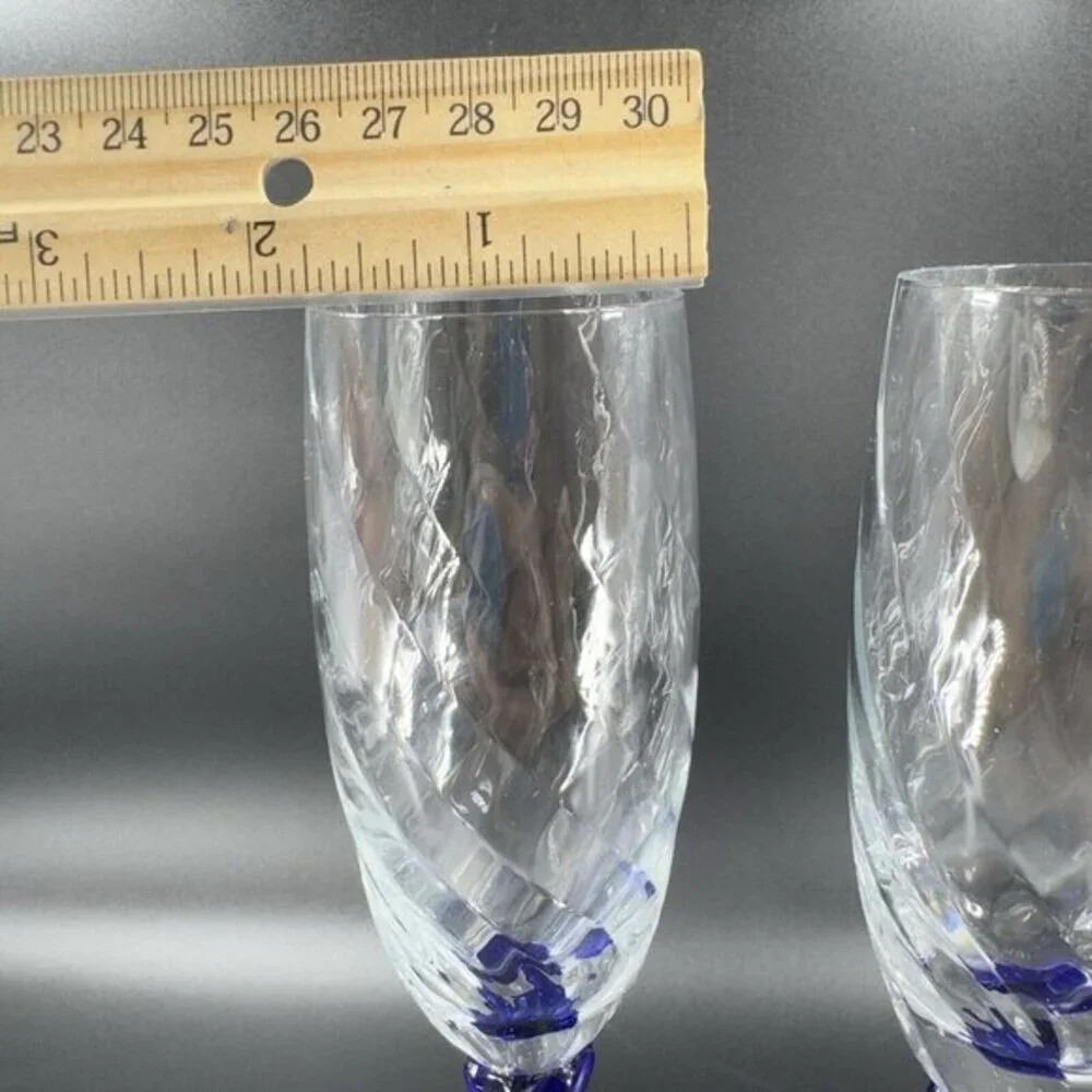 Italian Optic Swirl Glass Flutes Set 2 Cobalt Blue Twisted Stem Goblets Glasses‎